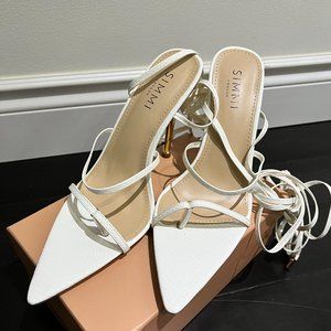 Brand new Simmi London Lace up white heels, Size 8, Never Worn